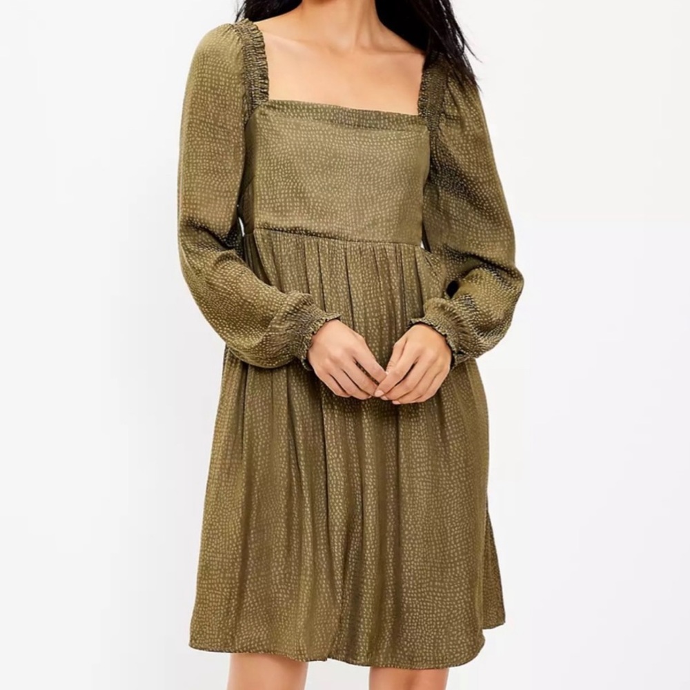 Loft puff sleeve olive green dress